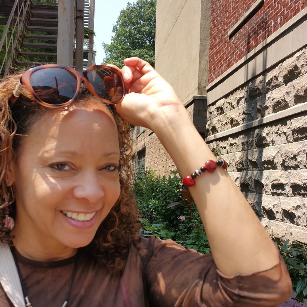 Meet your Posher, Pamela